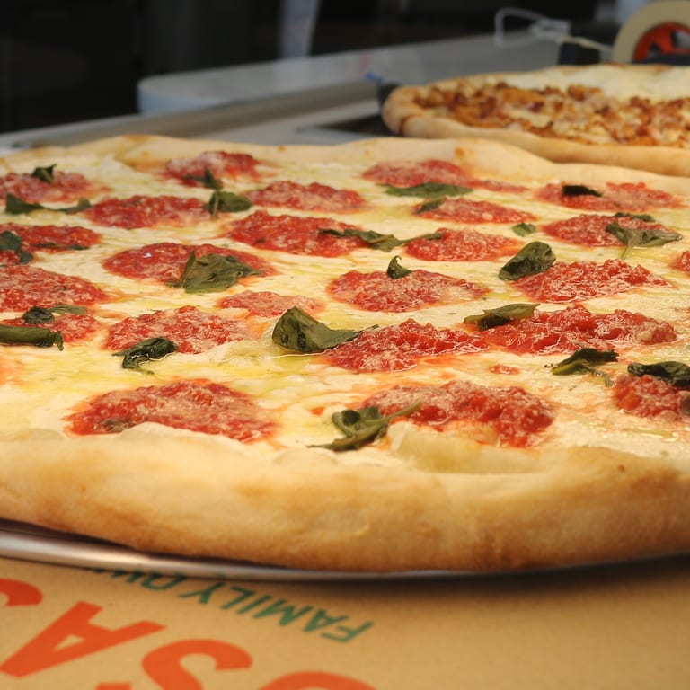 Savor Our Margherita Pizza